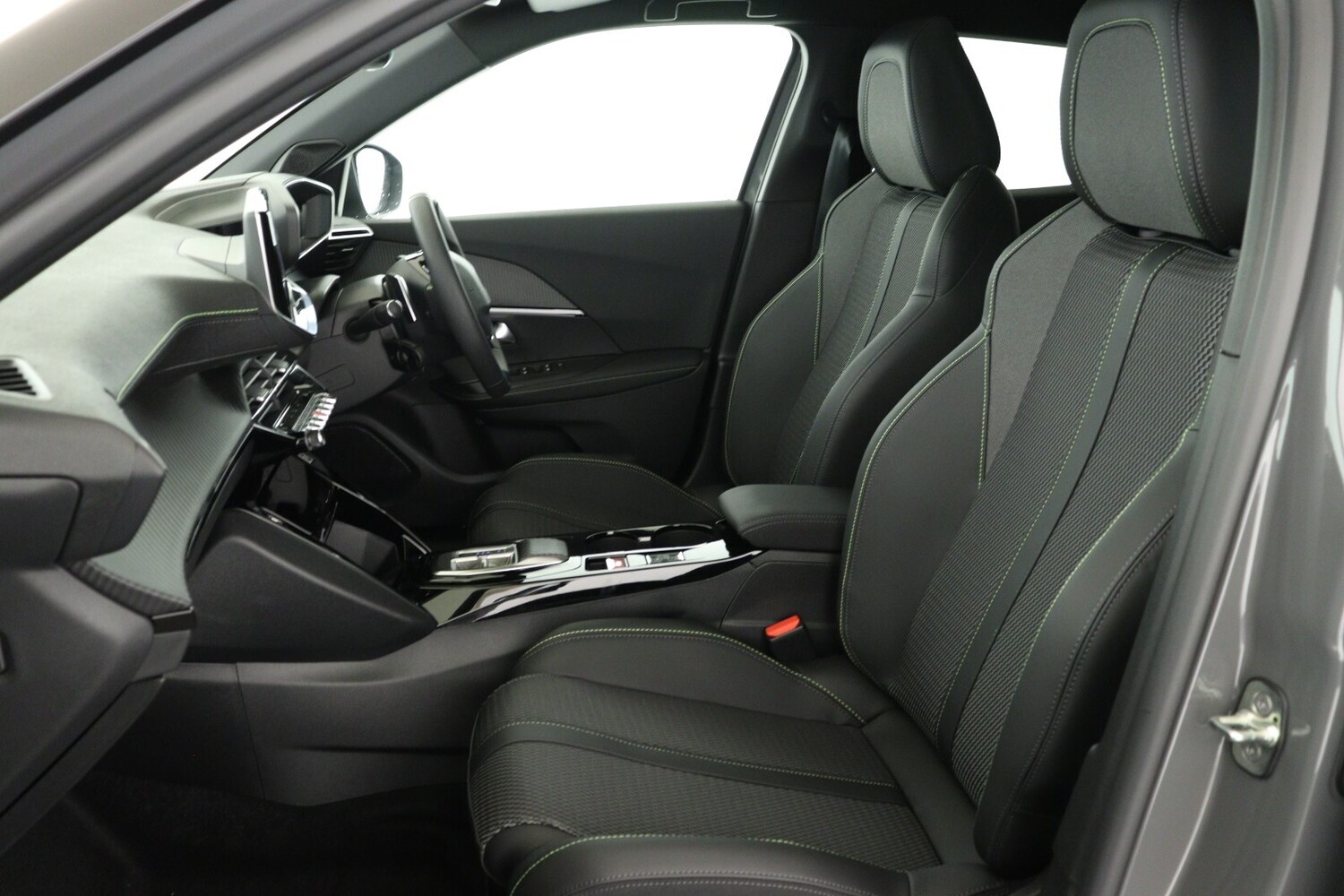 Used Peugeot 2008 2025 for sale - 77434907: Photo 23