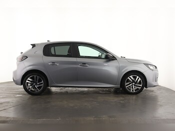 Used Peugeot 208 2023 for sale - 77786190: Photo