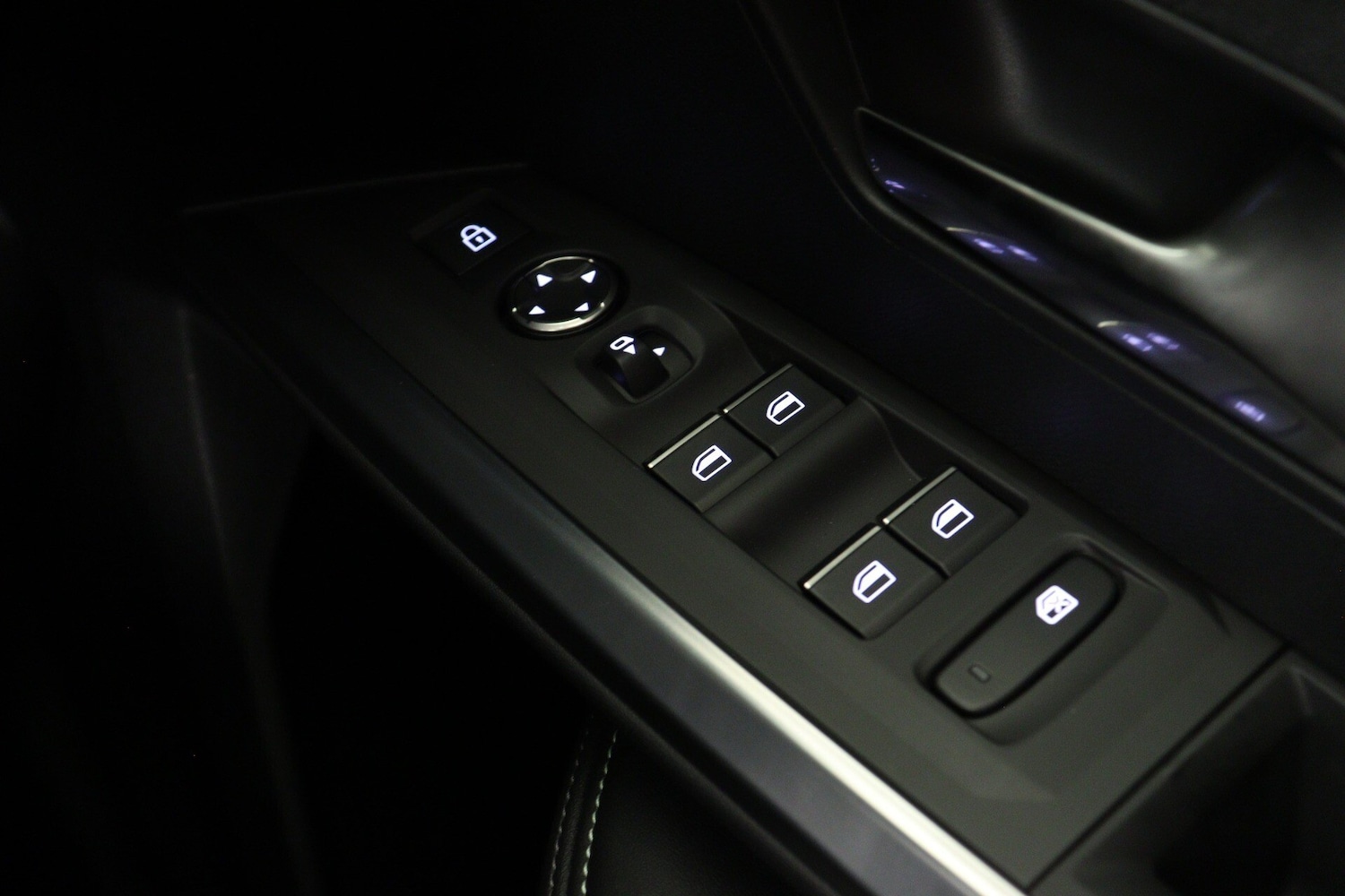 Used Peugeot 3008 2024 for sale - 77614378: Photo 32