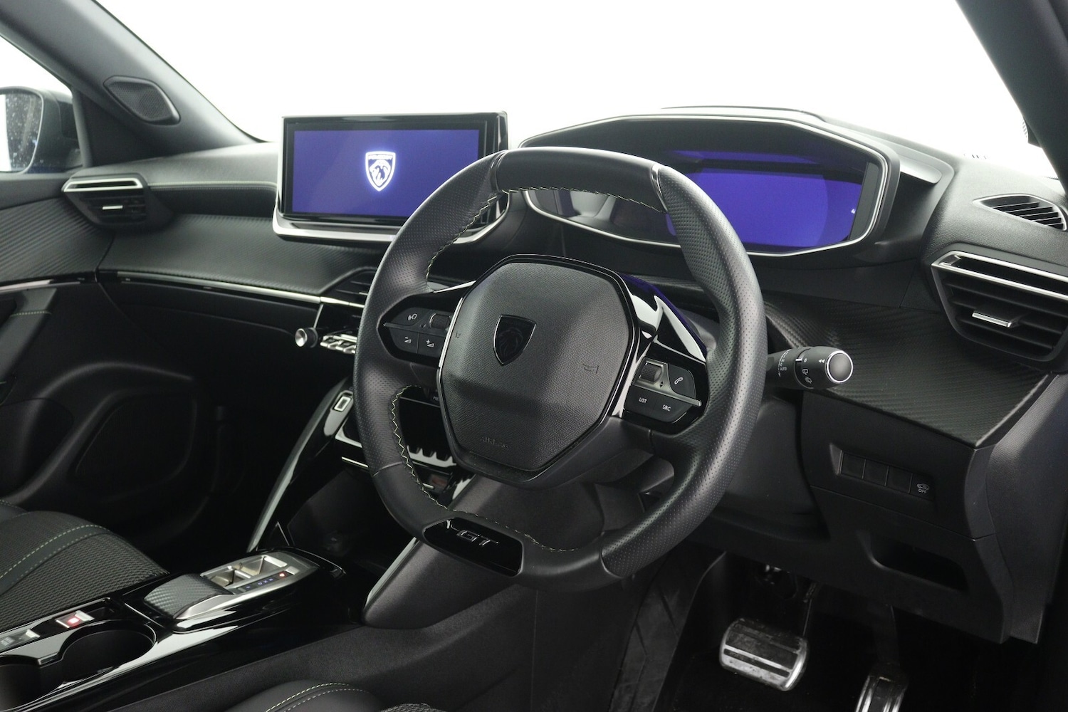 Used Peugeot 2008 2024 for sale - 77619119: Photo 14