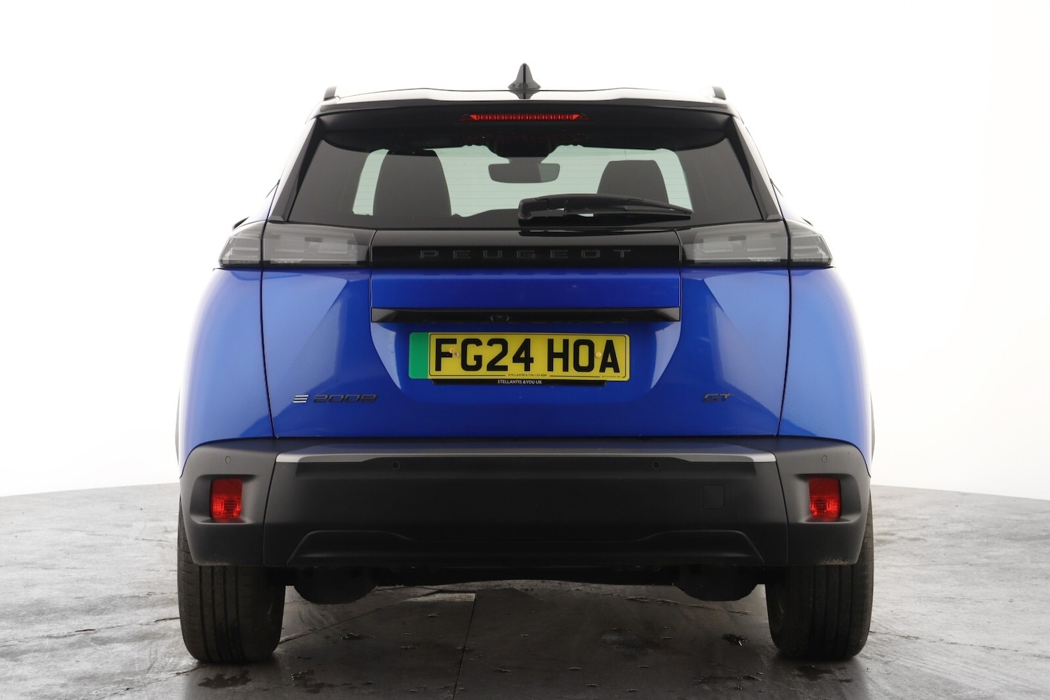 Used Peugeot 2008 2024 for sale - 77619119: Photo 2