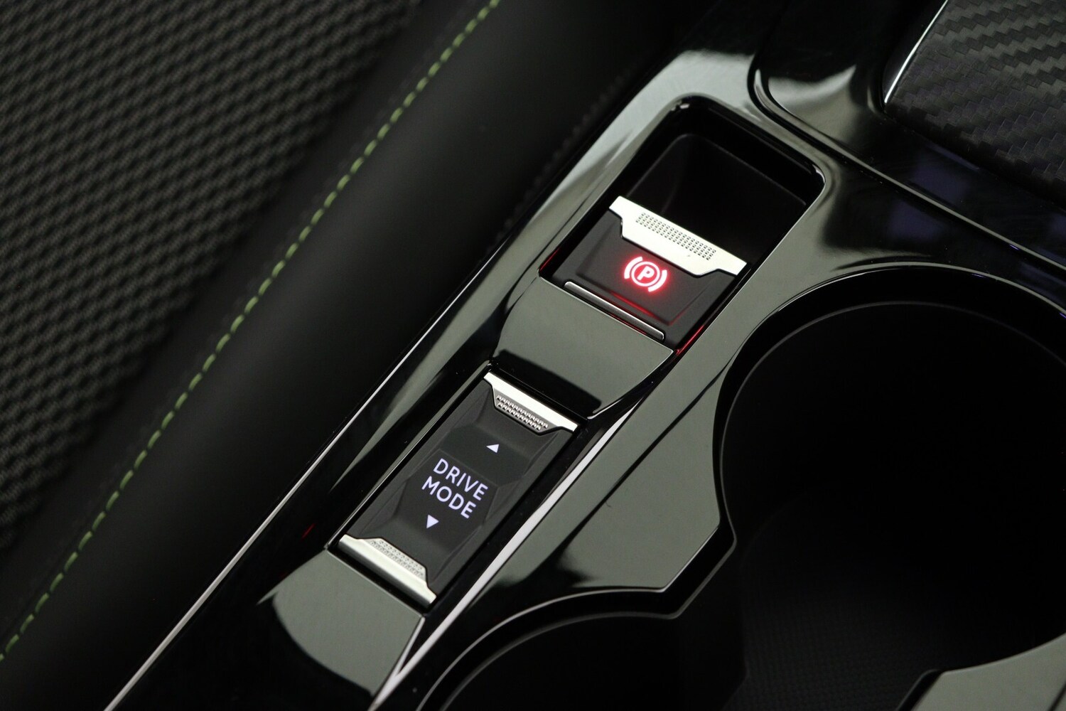 Used Peugeot 2008 2024 for sale - 77619119: Photo 24