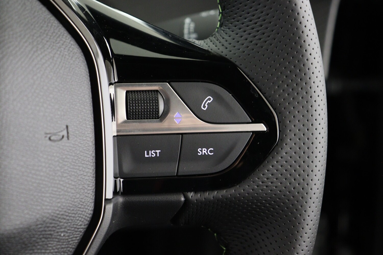 Used Peugeot 2008 2024 for sale - 77619119: Photo 26