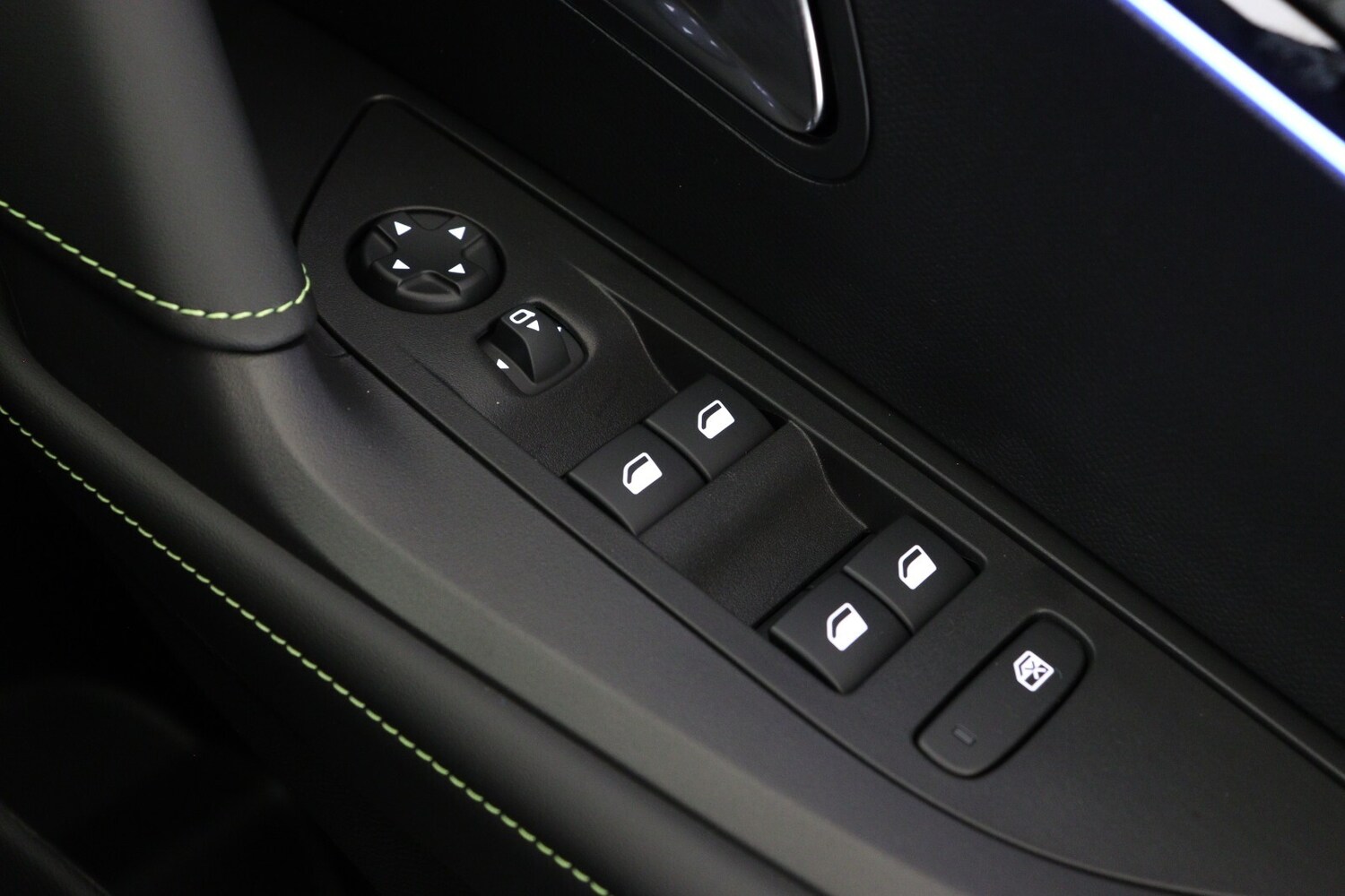 Used Peugeot 2008 2024 for sale - 77619119: Photo 27