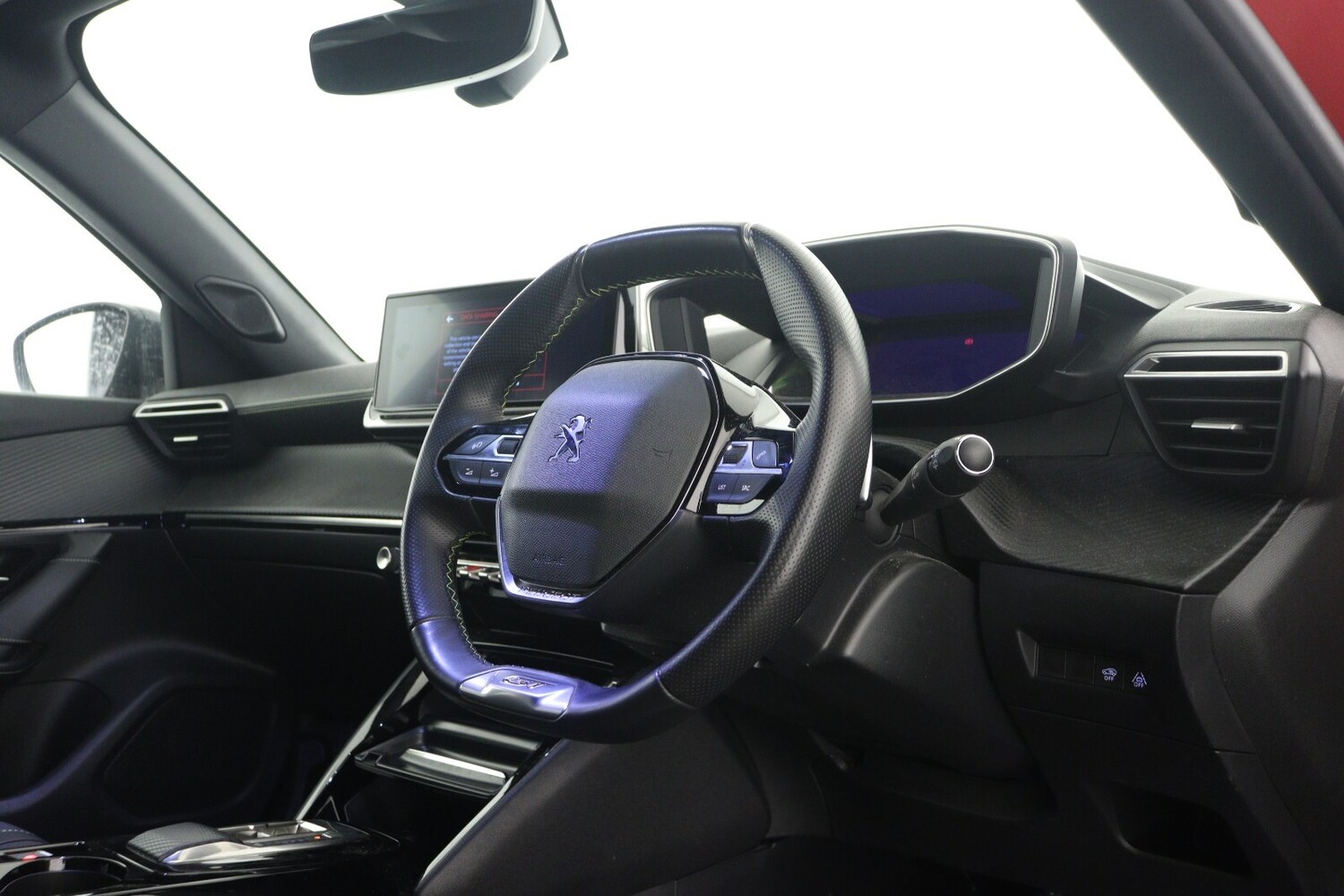 Used Peugeot 2008 2022 for sale - 77449789: Photo 14