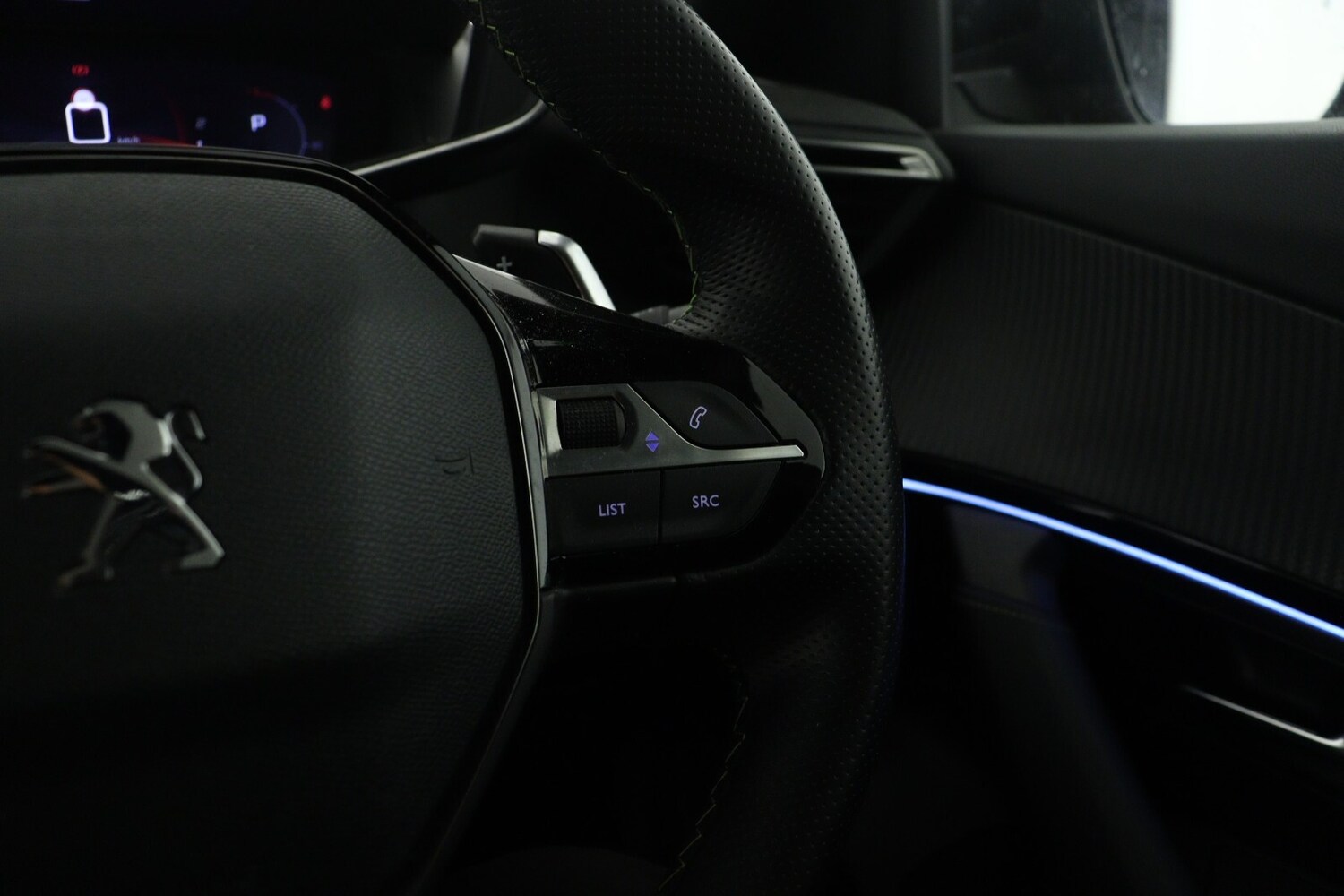 Used Peugeot 2008 2022 for sale - 77449789: Photo 22