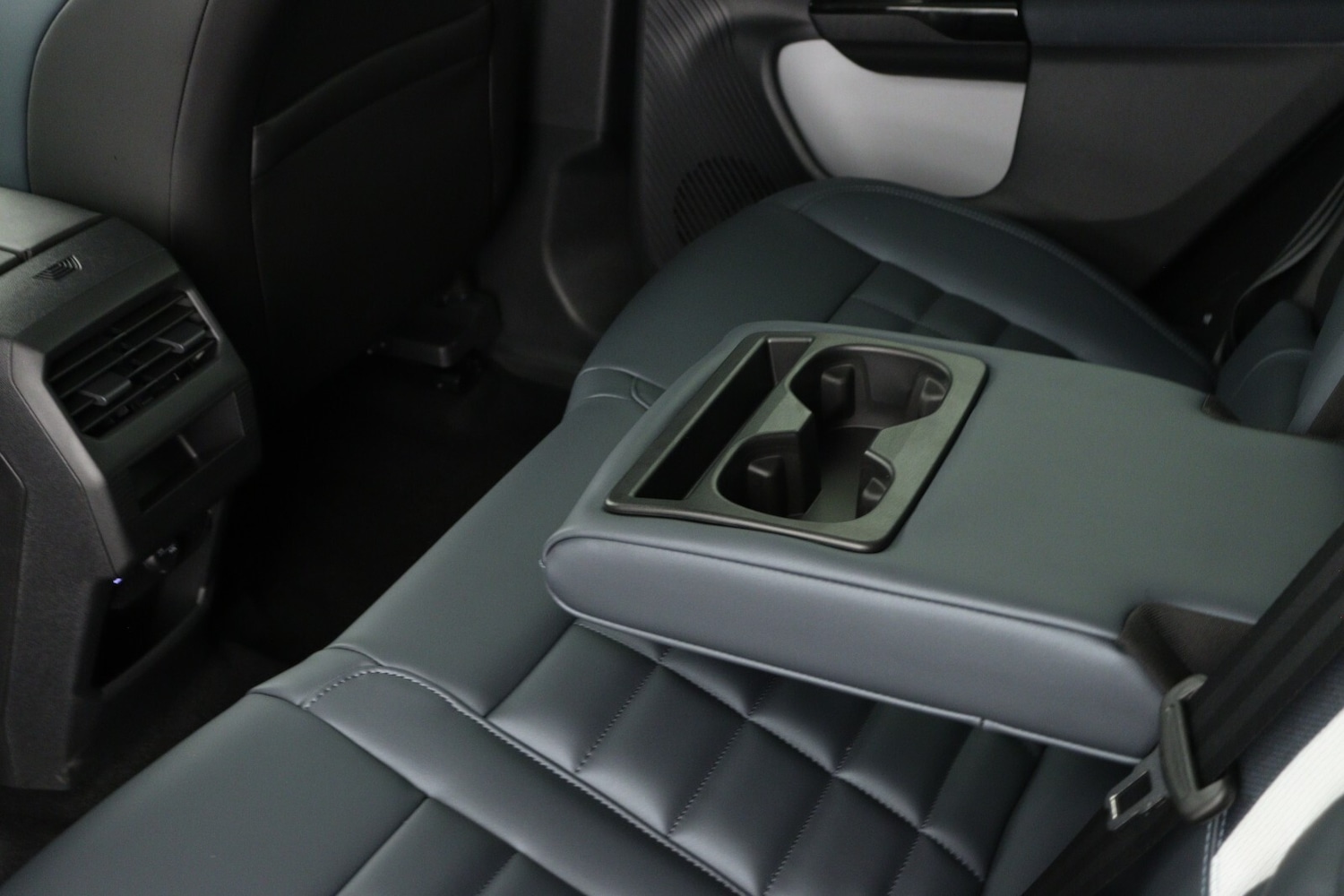 Used Citroen C5 Aircross 2025 for sale - 76615498: Photo 14