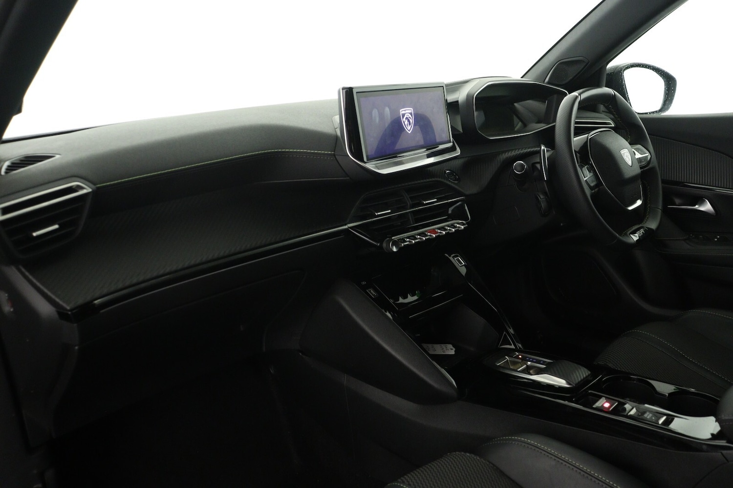 Used Peugeot 2008 2023 for sale - 76556786: Photo 12