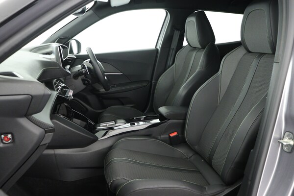 Used Peugeot 2008 2024 for sale - 75763556: Photo 11