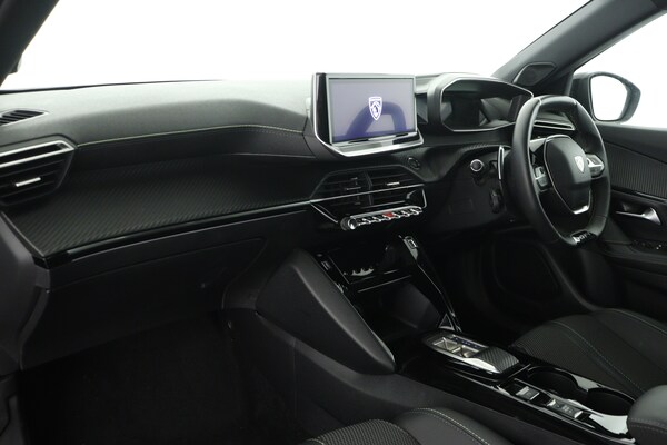 Used Peugeot 2008 2024 for sale - 75763556: Photo 12