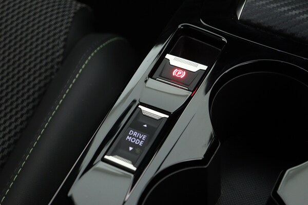 Used Peugeot 2008 2024 for sale - 75763556: Photo 23