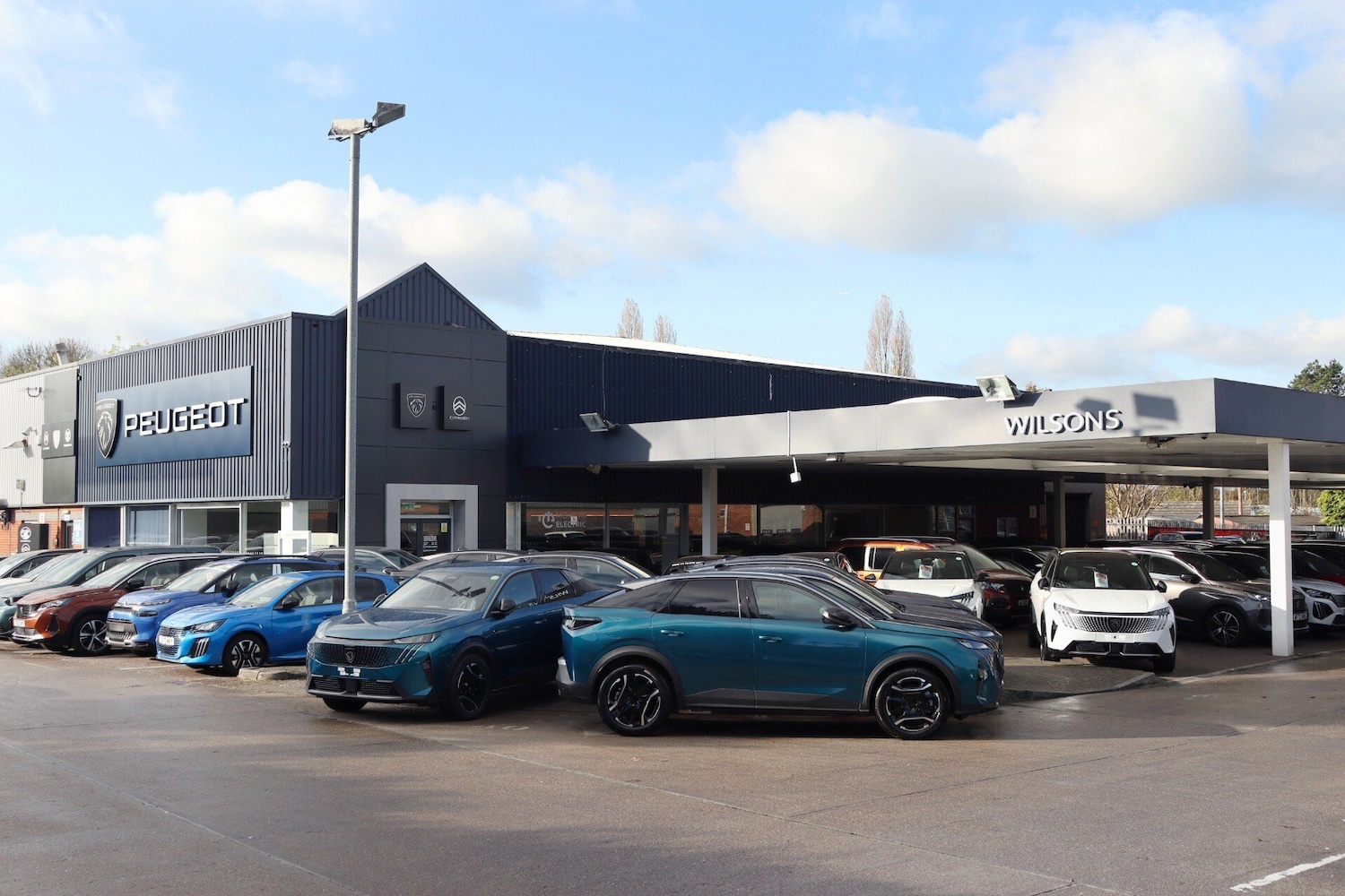 Used Peugeot 2008 2023 for sale - 76871900: Photo 31