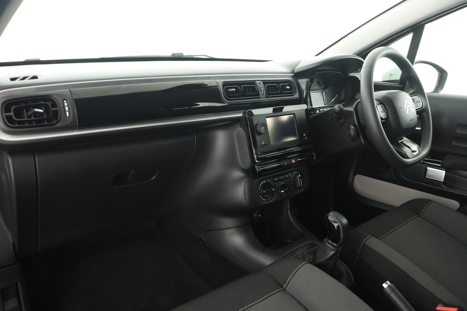 Used Citroen C3 2023 for sale - 76870249: Photo 12