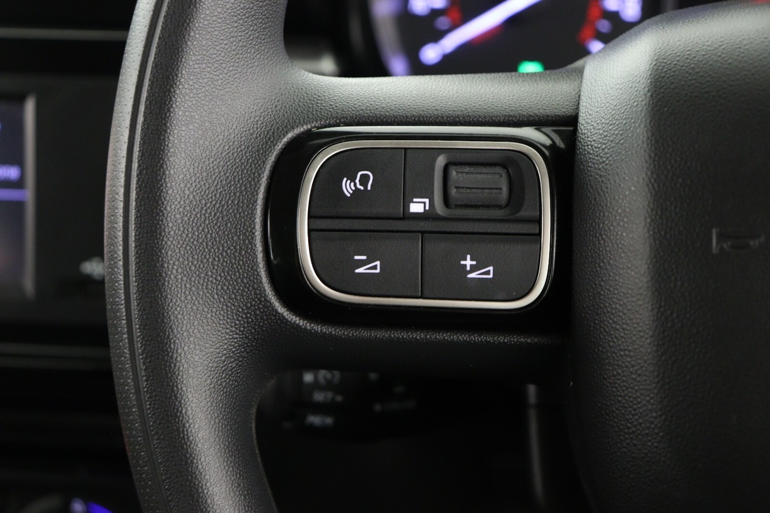 Used Citroen C3 2023 for sale - 76870249: Photo 21