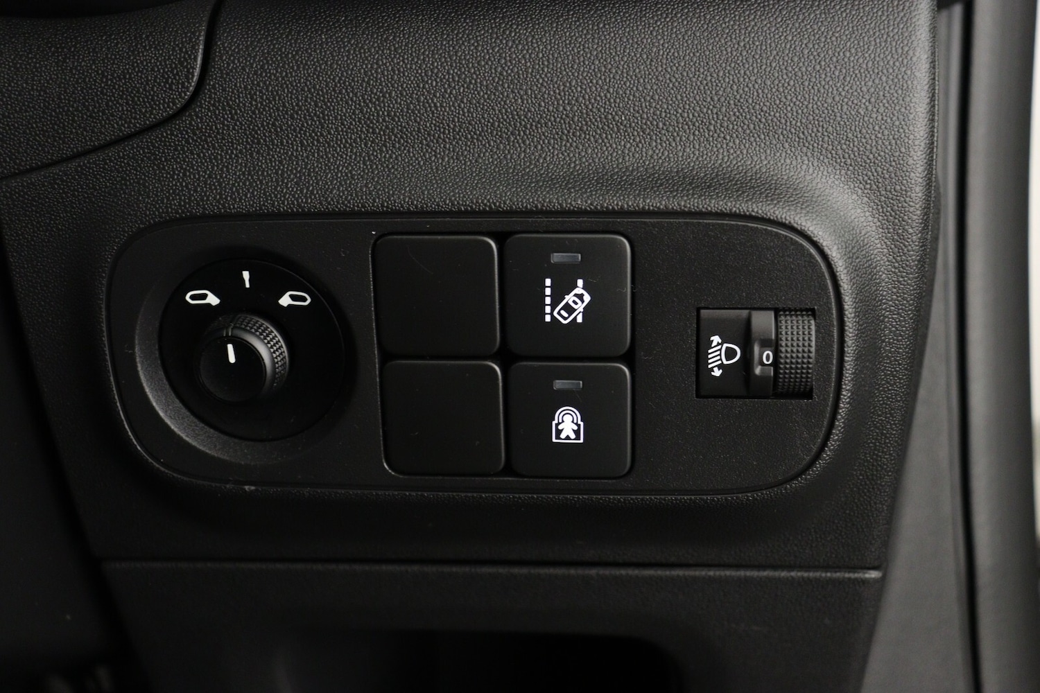 Used Citroen C3 2023 for sale - 76870249: Photo 23