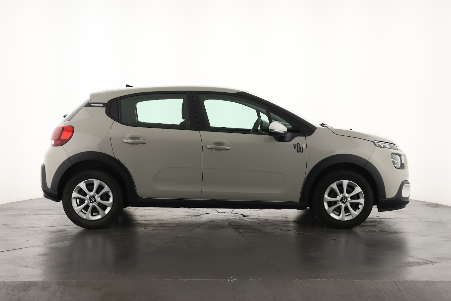 Used Citroen C3 2023 for sale - 76870249: Photo 5