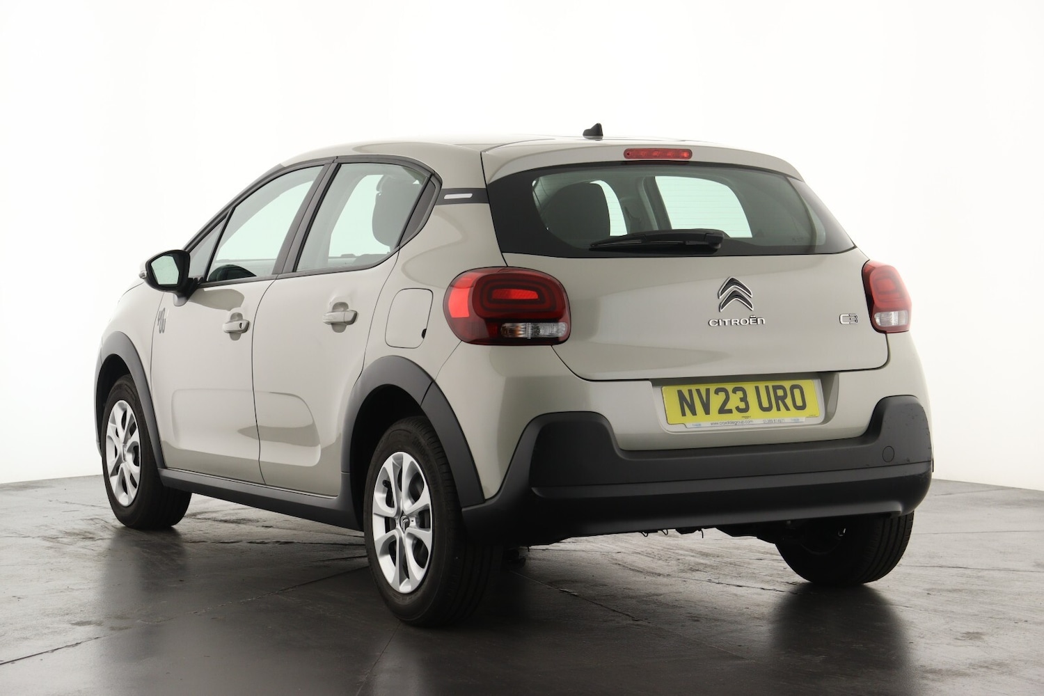 Used Citroen C3 2023 for sale - 76870249: Photo 9