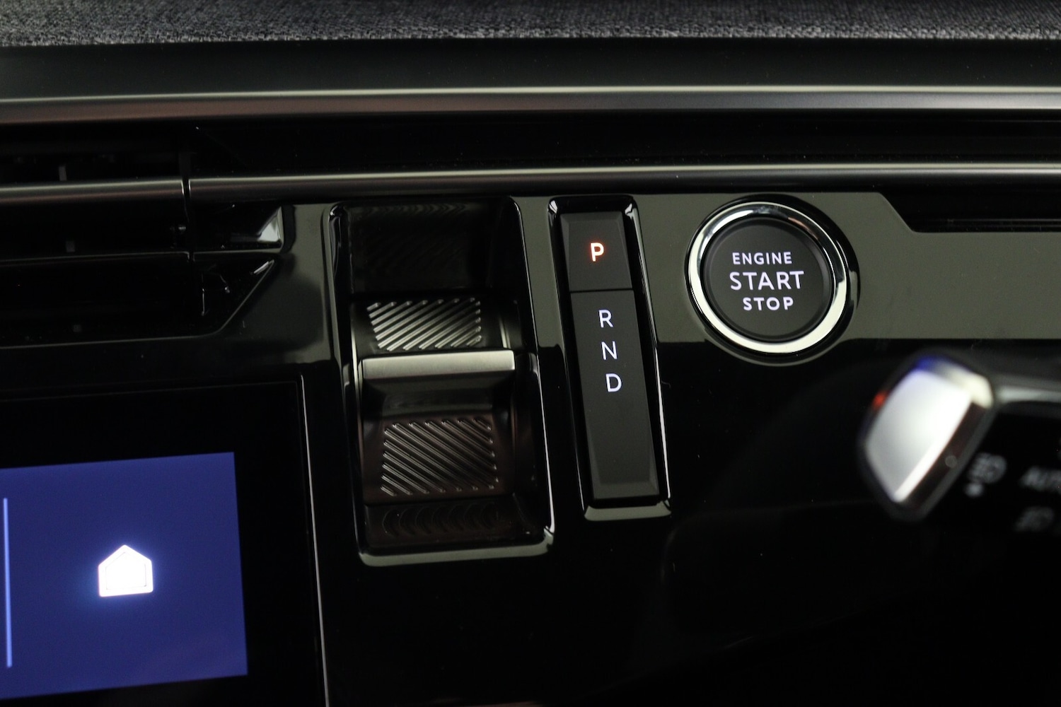 Used Peugeot 3008 2024 for sale - 77145822: Photo 24