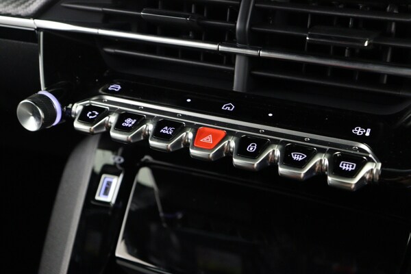 Used Peugeot 2008 2024 for sale - 75763823: Photo 21