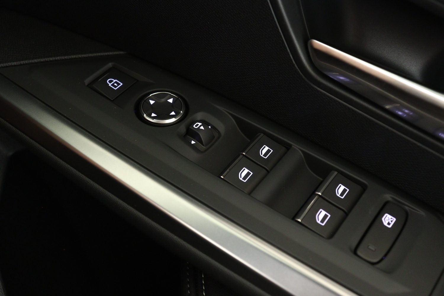 Used Peugeot 5008 2025 for sale - 76615427: Photo 32