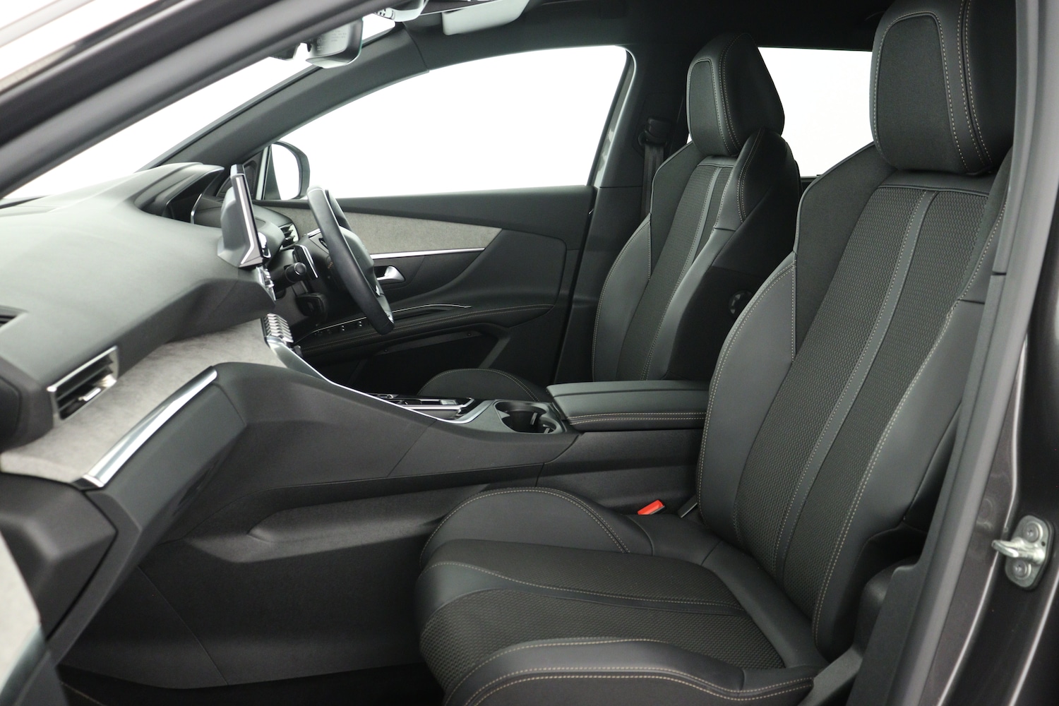 Used Peugeot 5008 2024 for sale - 76871909: Photo 12