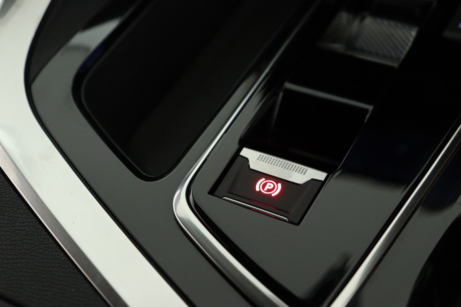 Used Peugeot 5008 2024 for sale - 76871909: Photo 25