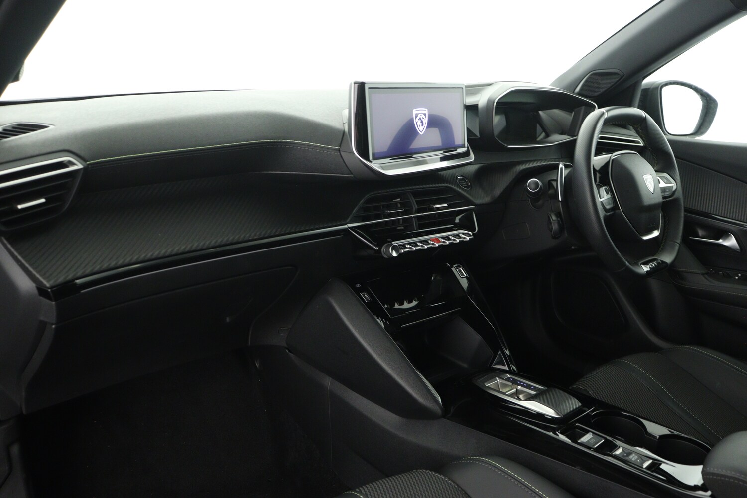 Used Peugeot 2008 2024 for sale - 77565463: Photo 12