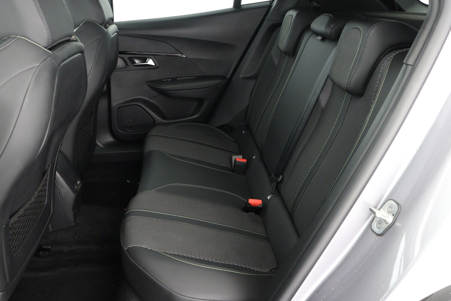 Used Peugeot 2008 2024 for sale - 77565463: Photo 13