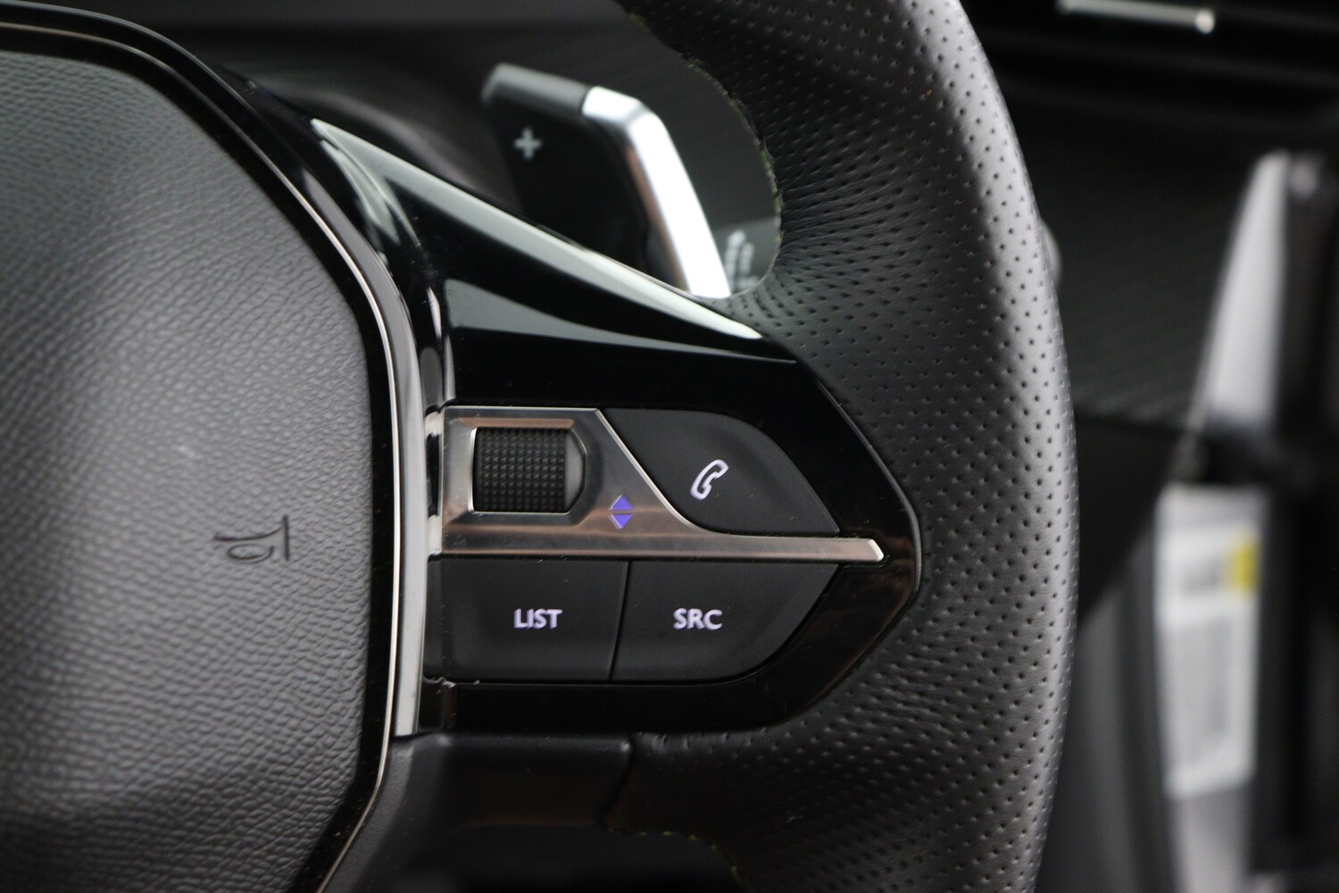 Used Peugeot 2008 2024 for sale - 77565463: Photo 25