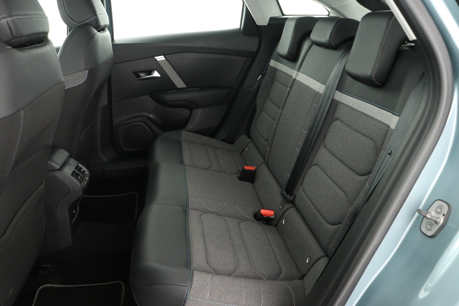 Used Citroen C4 2023 for sale - 76609713: Photo 13