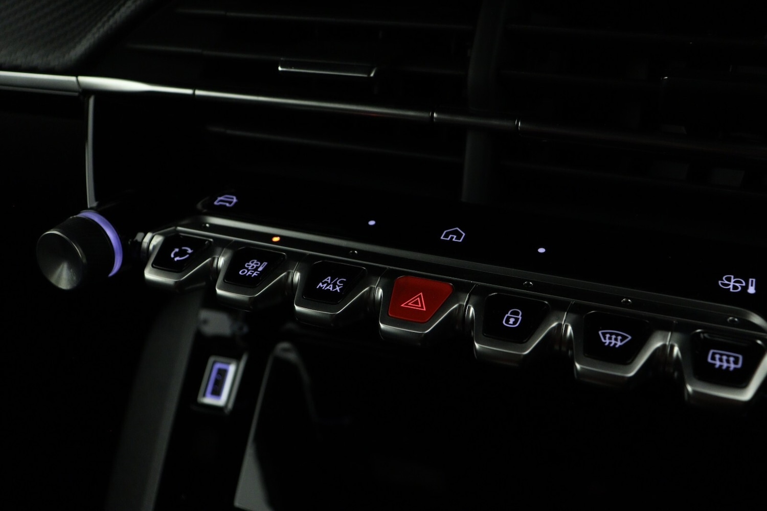 Used Peugeot 2008 2025 for sale - 76871351: Photo 17