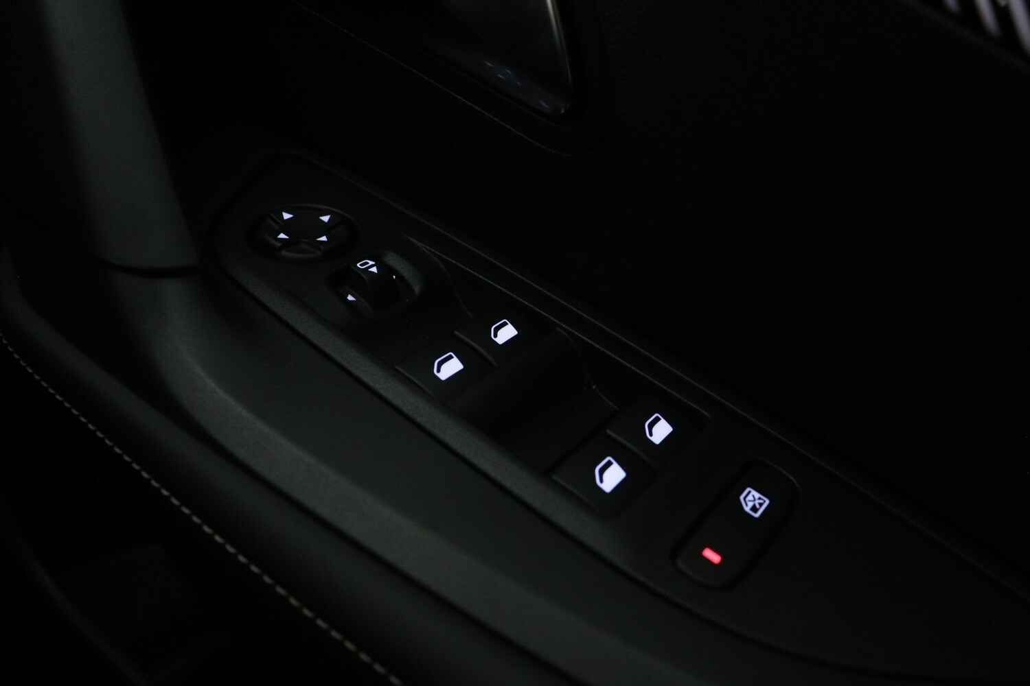 Used Peugeot 2008 2025 for sale - 76871351: Photo 23