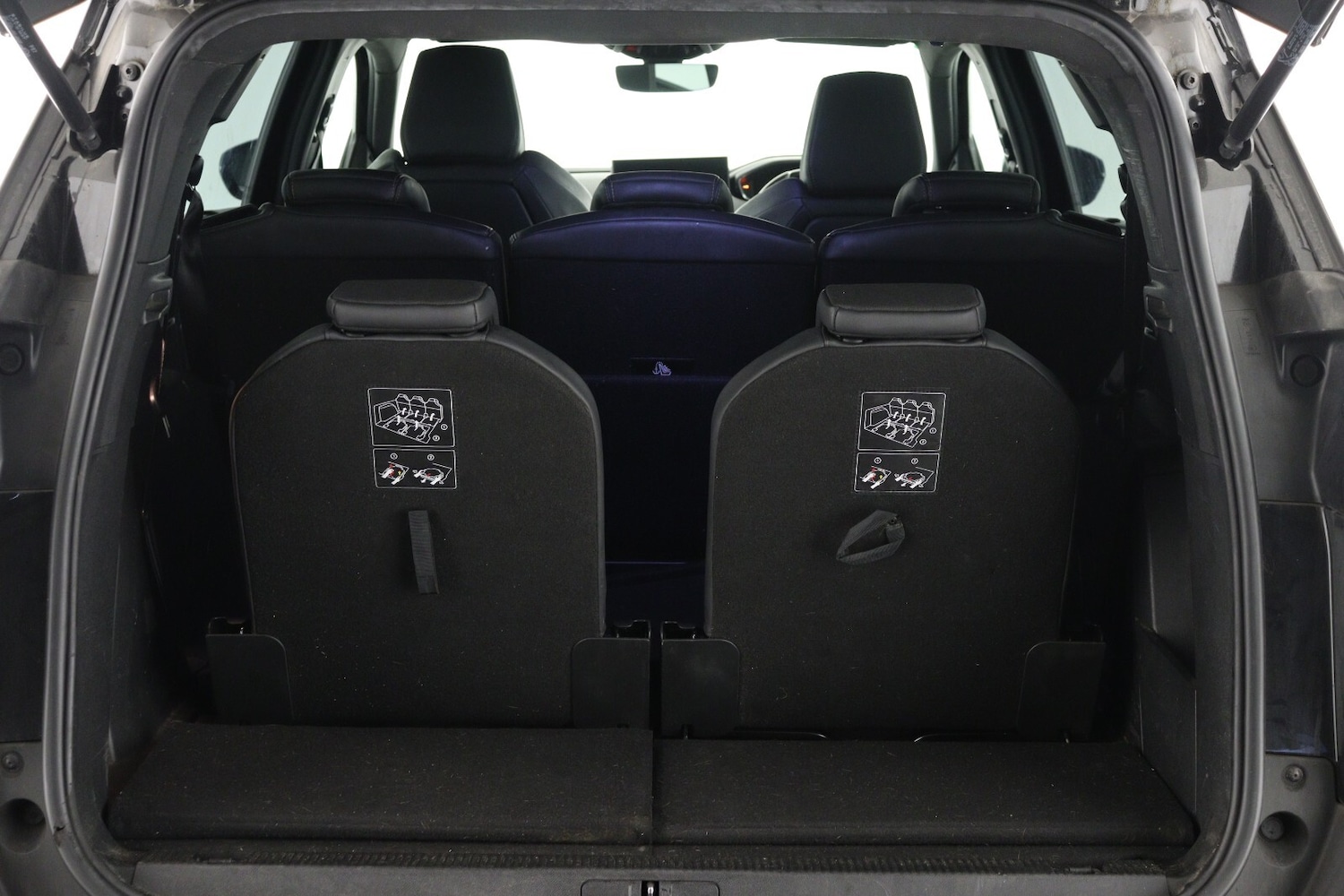 Used Peugeot 5008 2023 for sale - 77406373: Photo 9