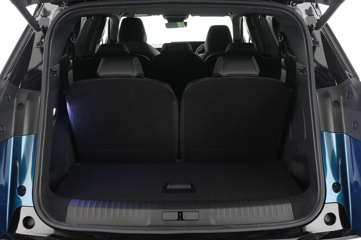 Used Peugeot 5008 2025 for sale - 77116108: Photo 11