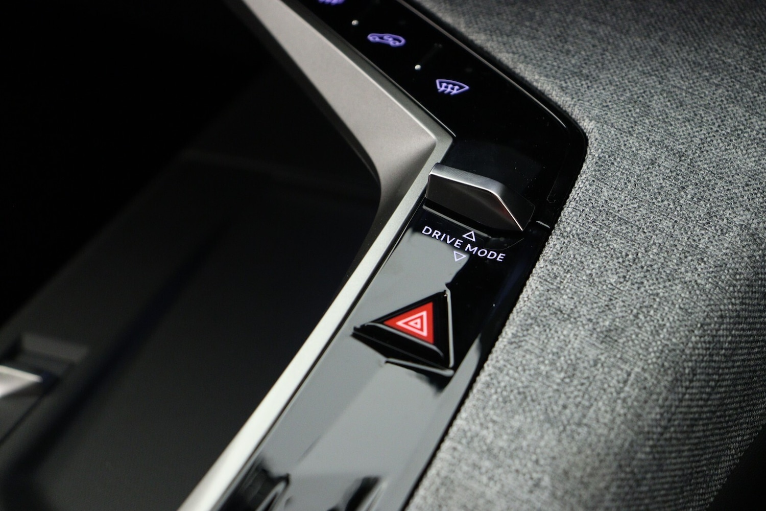 Used Peugeot 5008 2025 for sale - 77116108: Photo 28