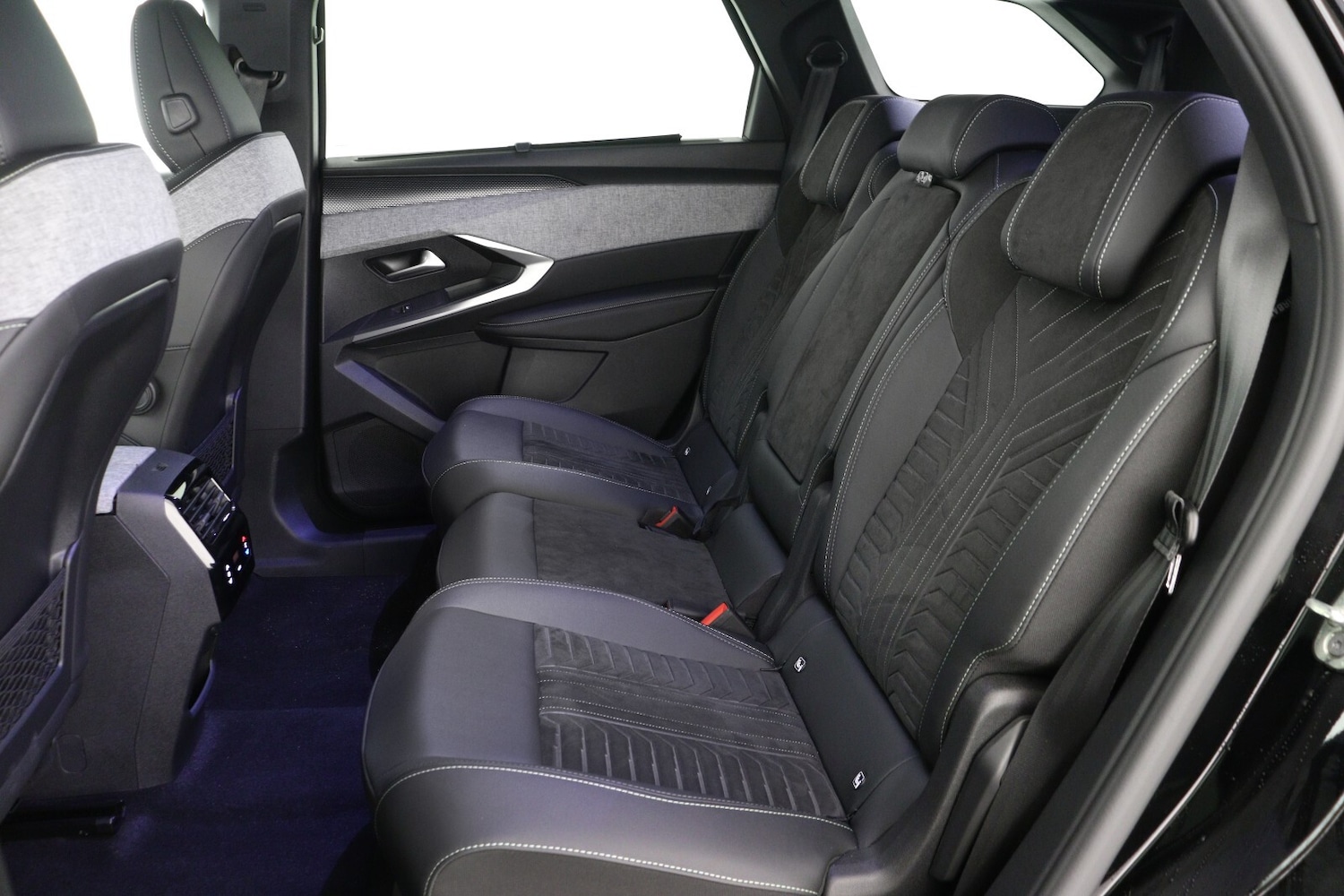 Used Peugeot 5008 2025 for sale - 77917945: Photo 15