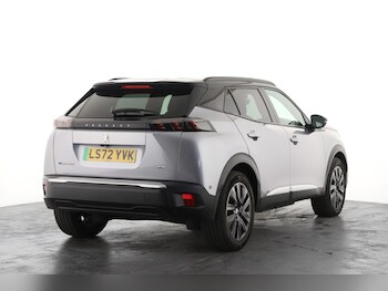 Used Peugeot 2008 2022 for sale - 77819005: Photo