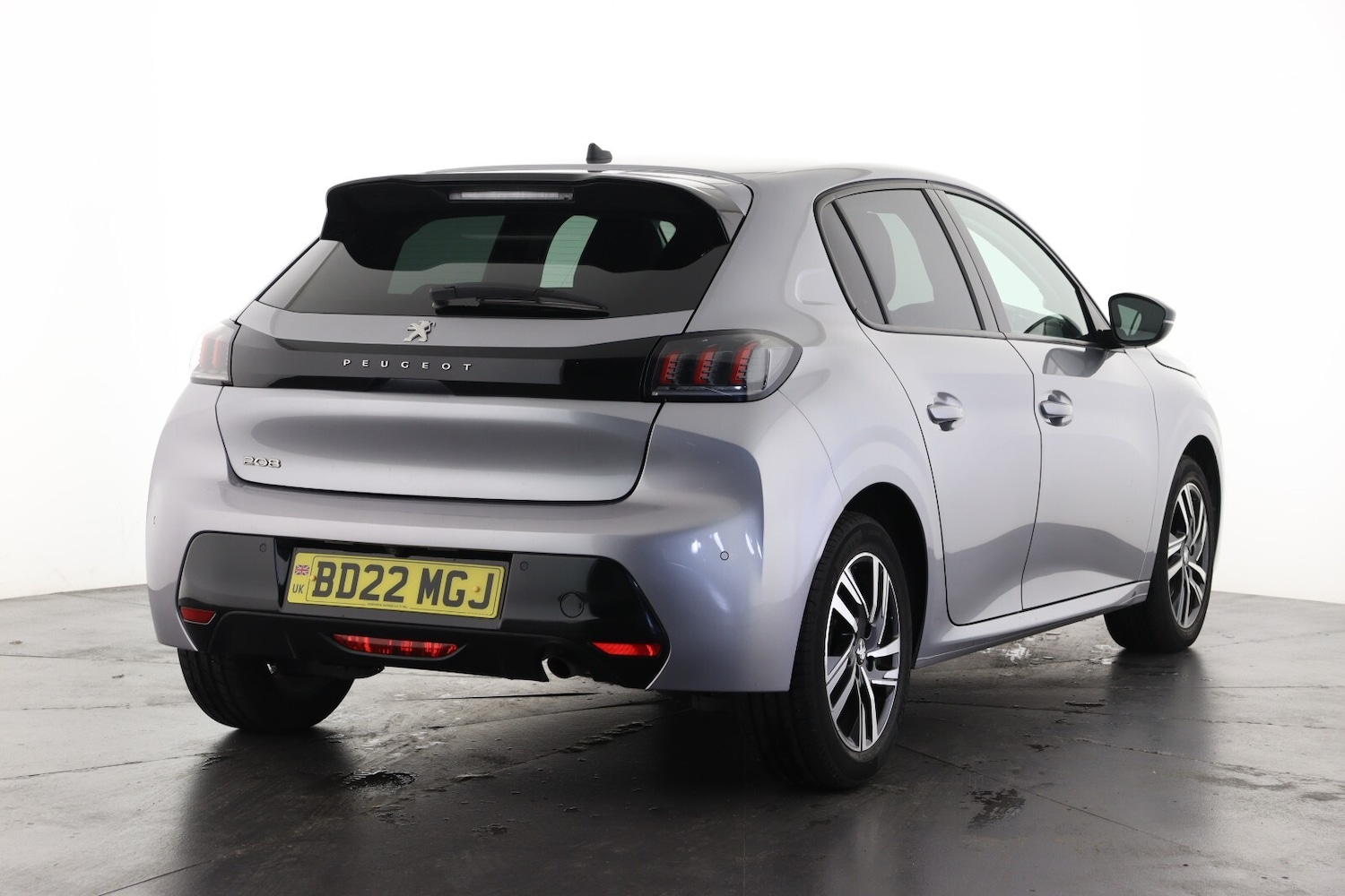 Used Peugeot 208 2022 for sale - 76869671: Photo 3