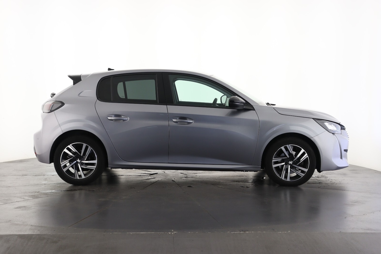 Used Peugeot 208 2022 for sale - 76869671: Photo 5