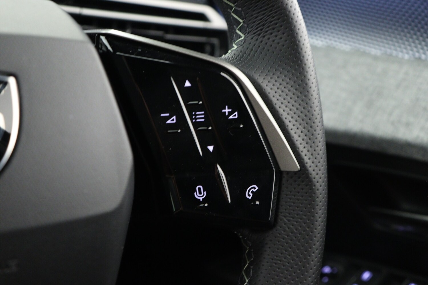 Used Peugeot 5008 2025 for sale - 77366975: Photo 27