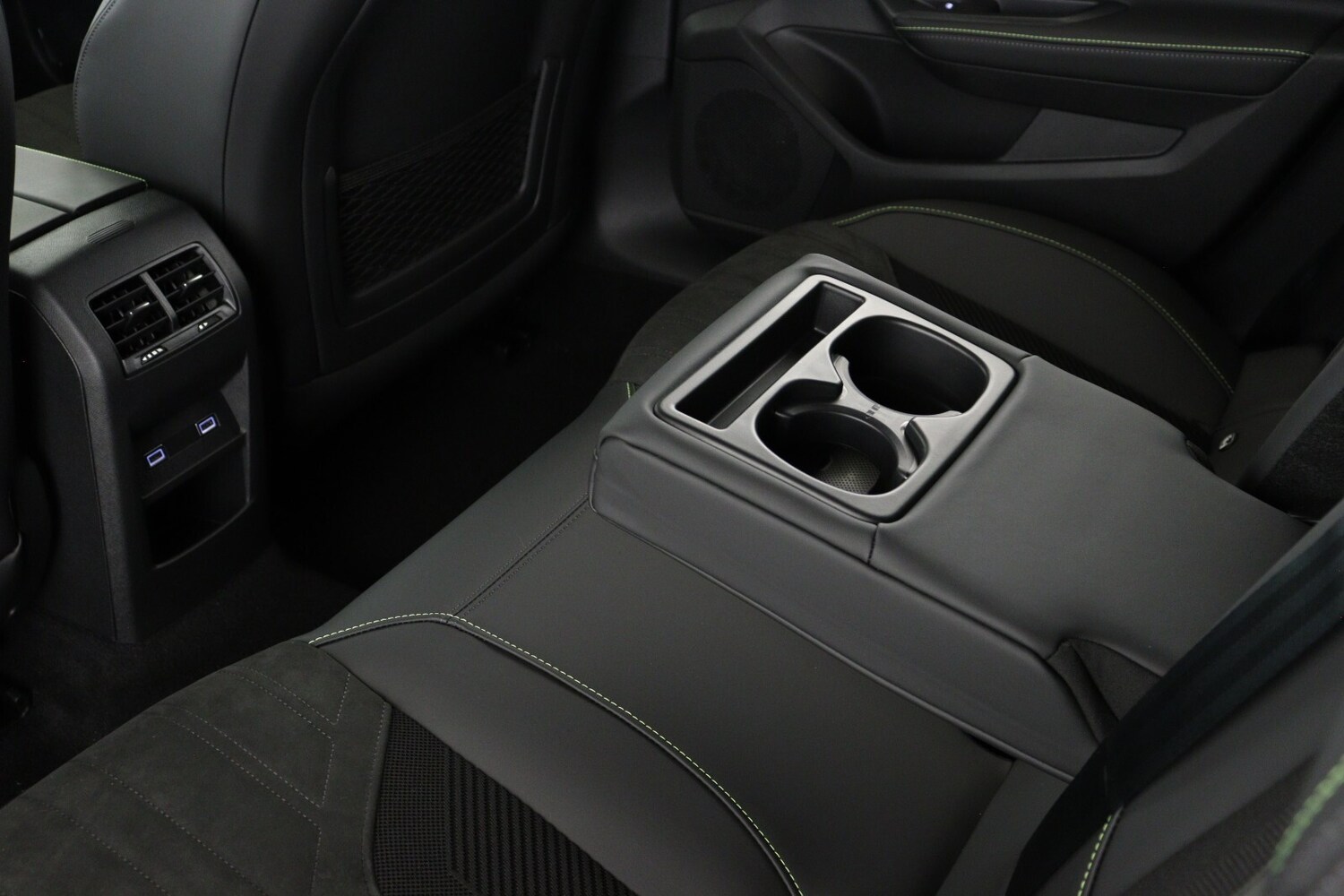 Used Peugeot 408 2024 for sale - 77300439: Photo 15