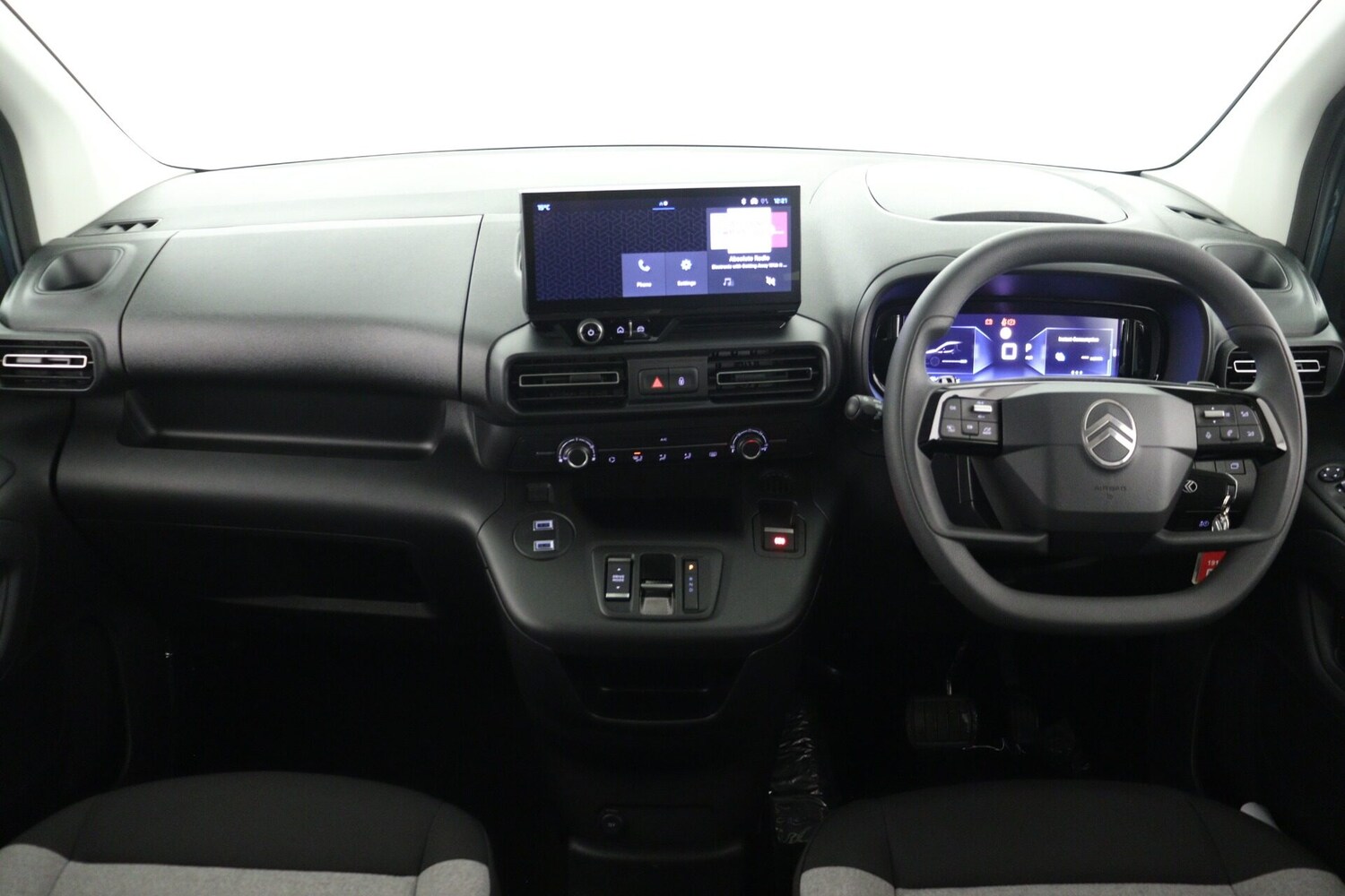 Used Citroen Berlingo 2024 for sale - 76366481: Photo 17