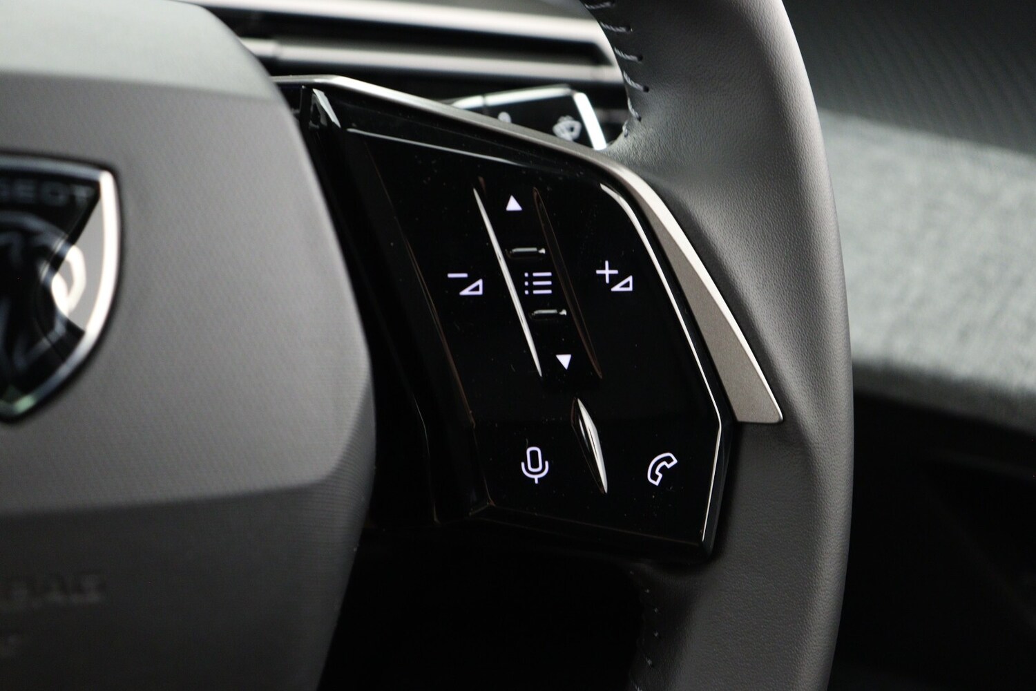 Used Peugeot 5008 2026 for sale - 77218823: Photo 27