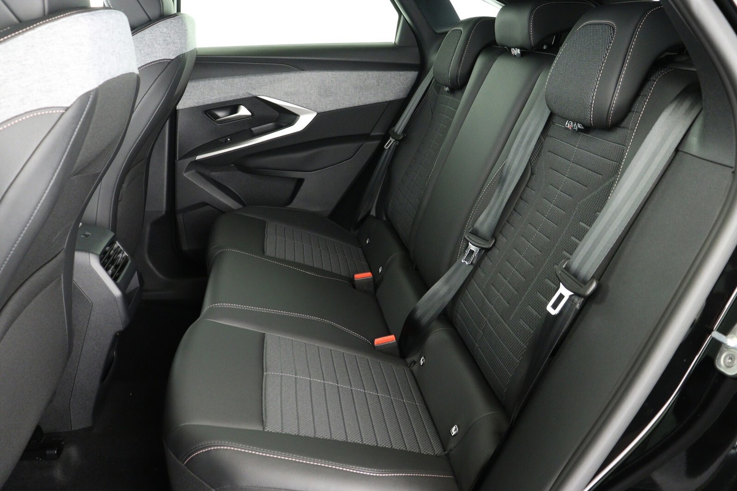 Used Peugeot 3008 2026 for sale - 77218833: Photo 13