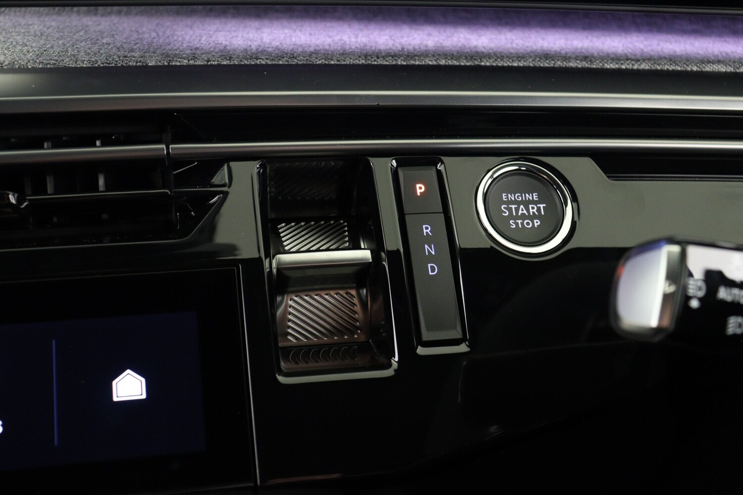 Used Peugeot 3008 2024 for sale - 77640760: Photo 26