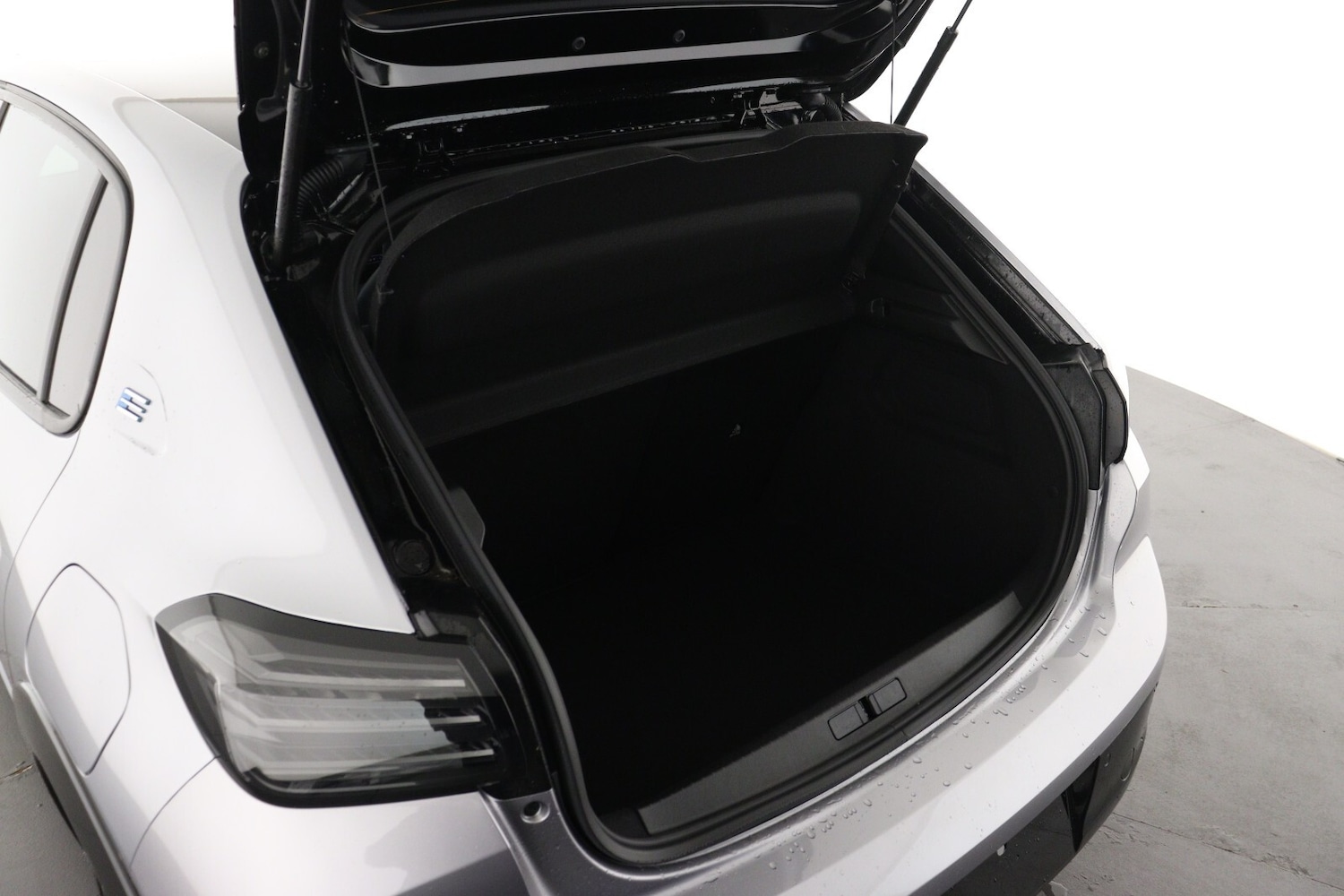 Used Peugeot 208 2025 for sale - 76615430: Photo 9