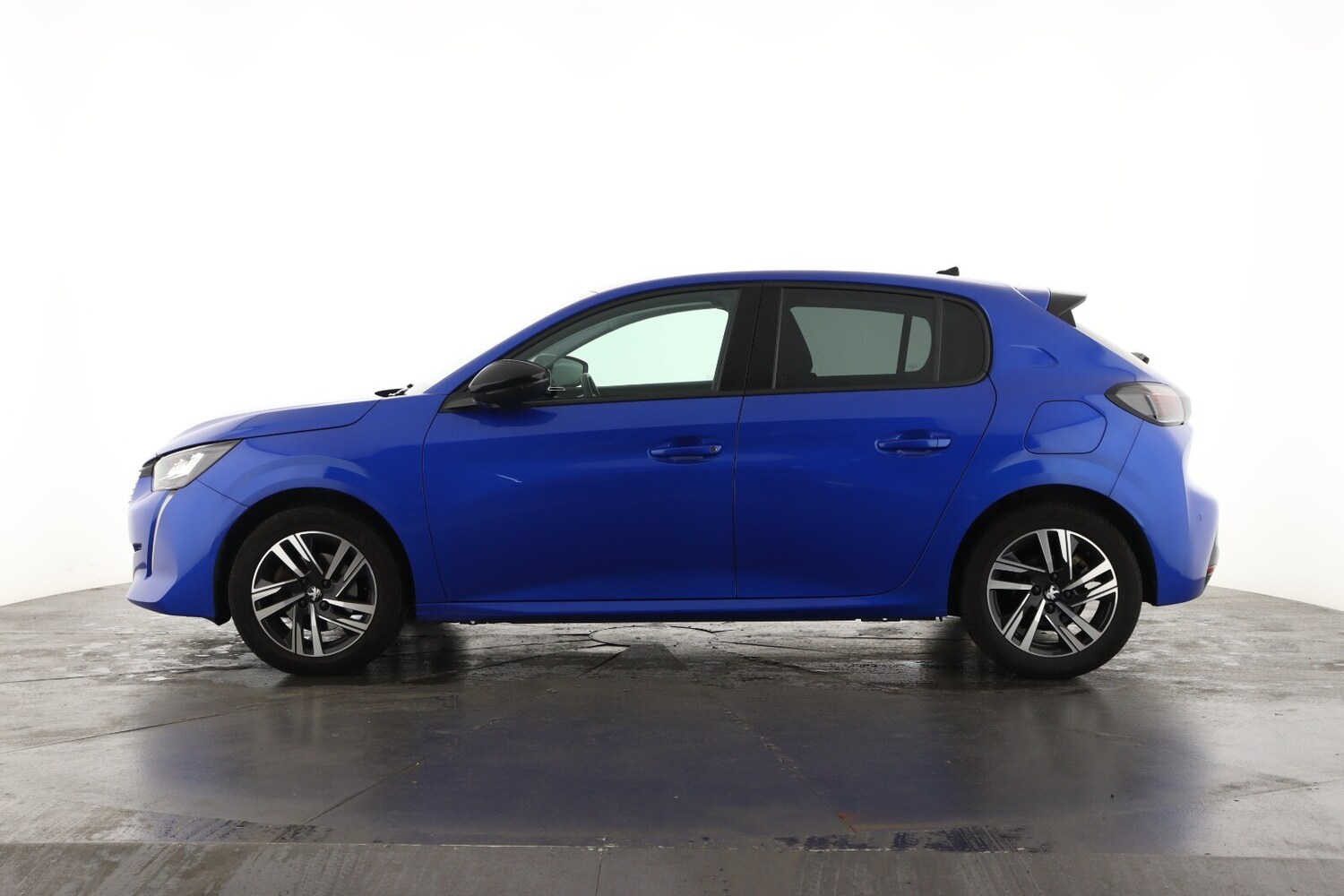 Used Peugeot 208 2022 for sale - 75916855: Photo 8