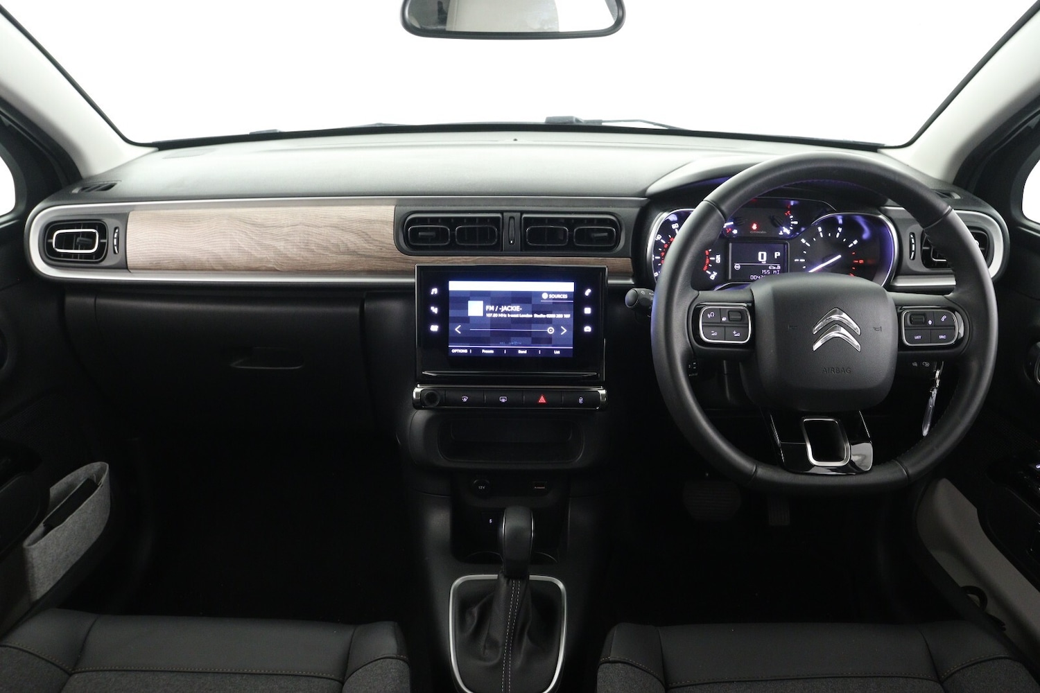 Used Citroen C3 2024 for sale - 76959970: Photo 15