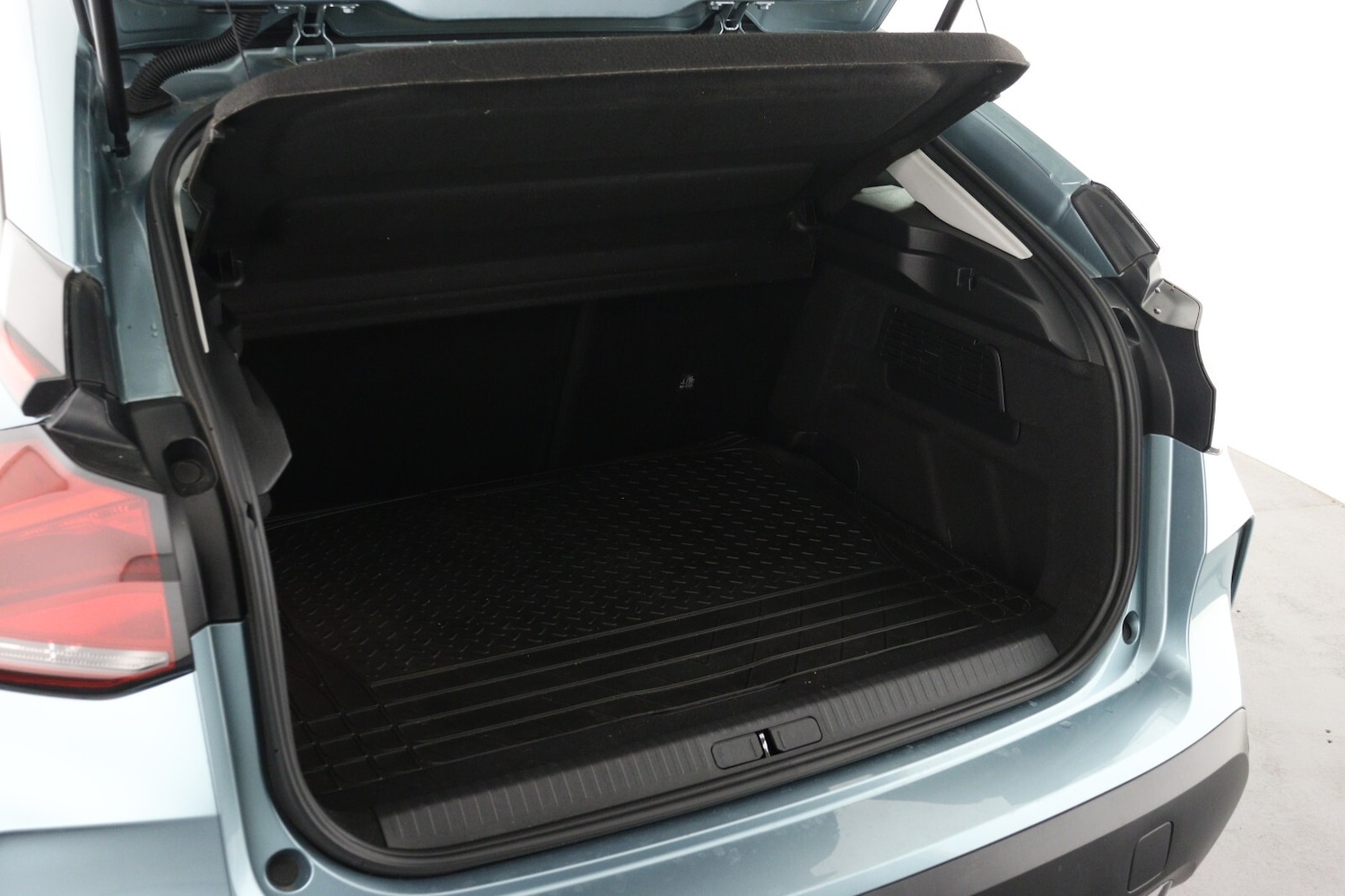 Used Citroen C4 2023 for sale - 76873301: Photo 10