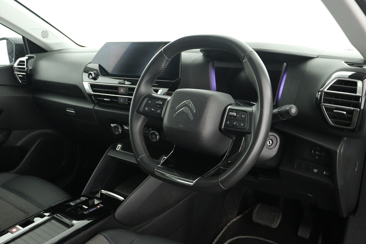 Used Citroen C4 2023 for sale - 76873301: Photo 14